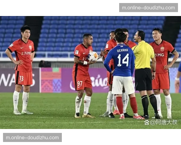 上海海港防线跨赛季连续丢球 二十六场亚冠未能零封