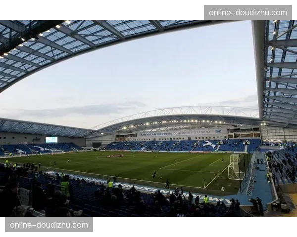 布莱顿中游位置逐渐稳固 距离降级区已有十分安全距离 布莱顿中游位置逐渐稳固 距离降级区已有十分安全距离